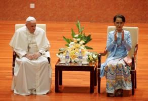 Pope Francis,Pope Francis visits Myanmar,Pope Francis visits Bangladesh