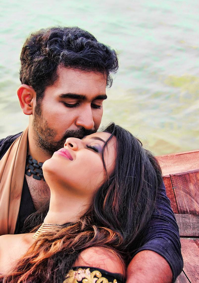 Cinematography handled by Dillraj and movie edited by Vijay Antony. Indrasena,Vijay Antony,Diana Champika,Indrasena movie stills,Indrasena movie pics,Indrasena movie images,Indrasena movie pictures,Indrasena movie photos