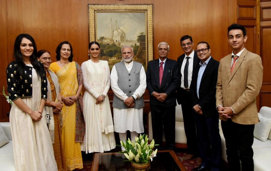 "Ms Manushi Chhillar, Miss World 2017 calls on PM Narendra Modi in New Delhi," a Press Information Bureau (PIB) tweet stated. Along with it was a photograph of Modi with Manushi and her family members. The beauty queen was elegantly dressed in an ivory contemporary ethnic wear ensemble and silver earrings, with her hair pulled back in a bun. Before meeting Modi, the 20-year-old Haryana girl had tweeted: "Excited to meet the honourable Prime Minister of India Shri Narendra Modi. It's indeed motivational for me to be in the presence of a man I have looked up to." Manushi is the sixth Indian to win the title and the first since Priyanka Chopra won the crown in 2000, thereby ending a 16-year drought for India at the international pageant. Miss World Manushi Chhillar,Manushi Chhillar,Miss World 2017,PM Narendra Modi,Modi,Manushi Chhillar meets PM Narendra Modi,Manushi Chhillar meets Modi