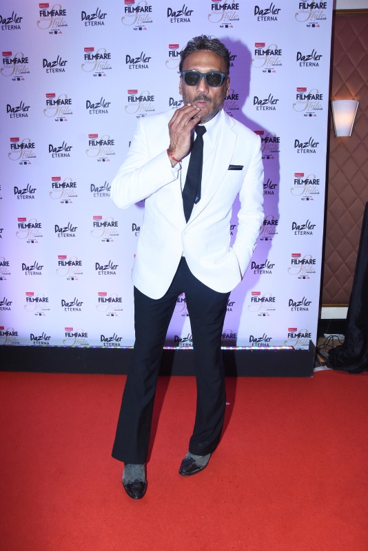 Jackie Shroff poses for the cameras at the Red carpet at the Reliance Digital and Filmfare Glamour and Style Awards 2017 held in Mumbai on December 01, 2017. Hrithik Roshan,Shahid Kapoor,Varun Dhawan,Jackie Shroff,Filmfare Glamour & Style Awards 2017,Filmfare Glamour & Style Awards