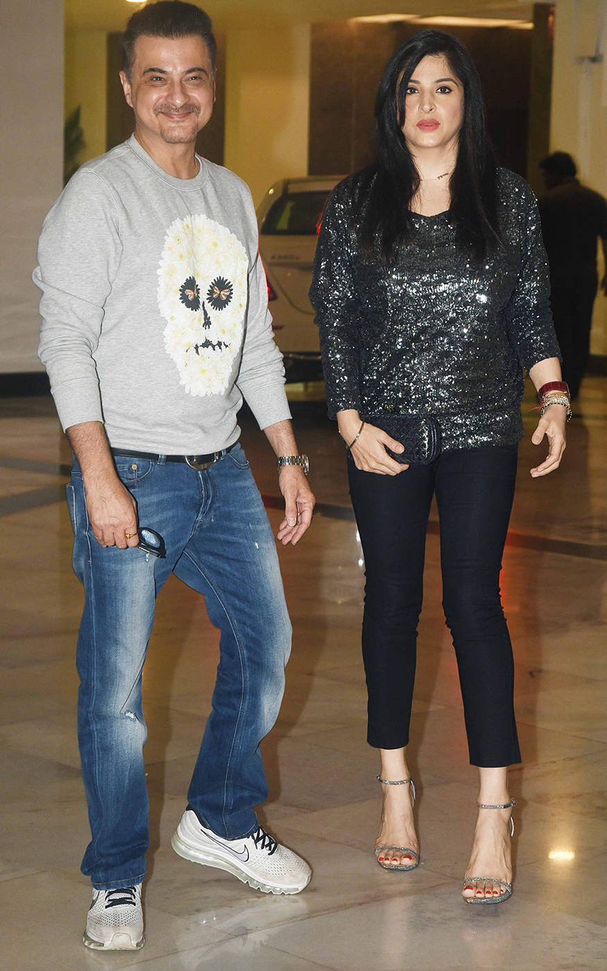 Sanjay and Maheep Kapoor spotted at Manish Malhotra's Get-Together Party. Sanjay Dutt,Sophie Choudry,Raveena Tandon,Manish Malhotra's Get-Together Party,Manish Malhotra,celebs at Manish Malhotra's Get-Together Party,Manish Malhotra's Get-Together Party pics,Manish Malhotra's Get-Together Party images,Manish
