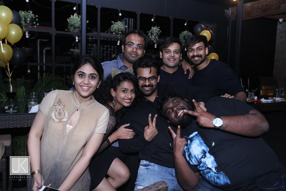 Celebs like Ravi Teja, Naga Chaitanya, Rana, Varun Tej, Sai Dharam Tej, Rakul Preet Simgh spotted at Rashi Khanna Birthday Party. Ravi Teja,Naga Chaitanya,Rana,Varun Tej,Sai Dharam Tej,Rakul Preet,Rashi Khanna Birthday Party,Rashi Khanna Birthday Party pics,Rashi Khanna Birthday Party images,Rashi Khanna Birthday Party stils,Rashi Khanna Birthday Party pictures,Rashi Khanna Birthday