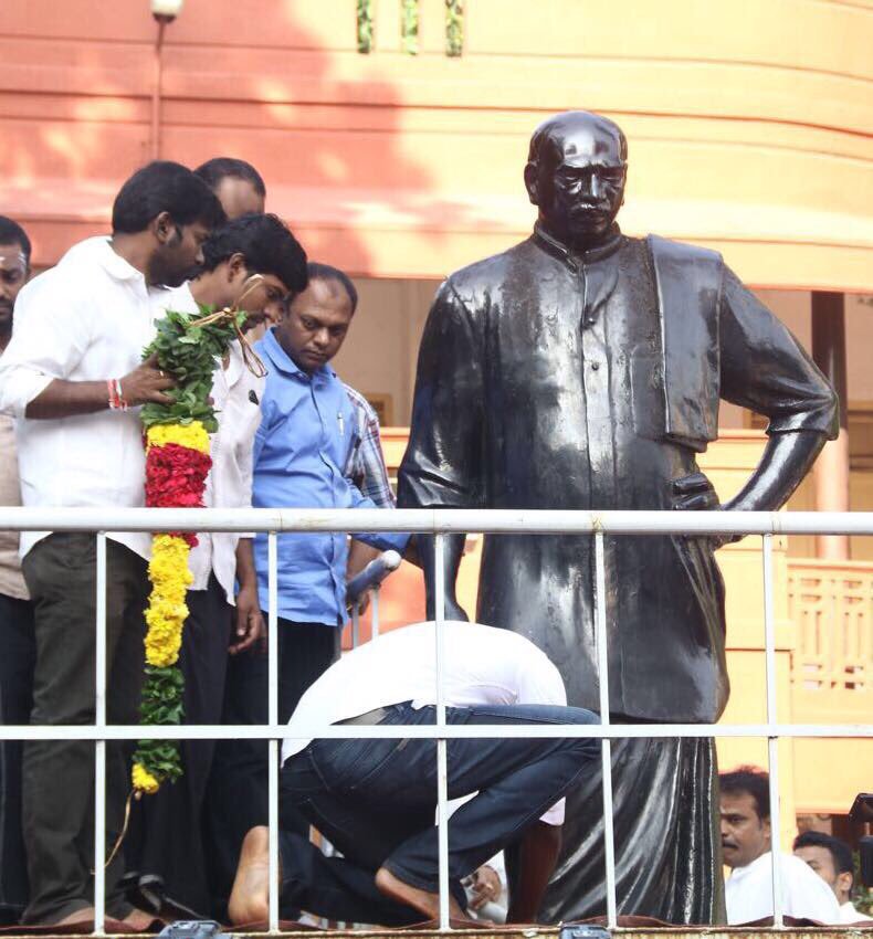 The state in the recent times has seen a clutch of actors expressing their willingness to jump into the political arena. Actor Kamal Haasan has expressed his decision to jump into politics, while Rajinikanth has also said that he would consider a political foray. Vishal,actor Vishal,vishal krishna,Vishal RK Nagar,R.K. Nagar assembly,R.K. Nagar,Vishal enters politicals