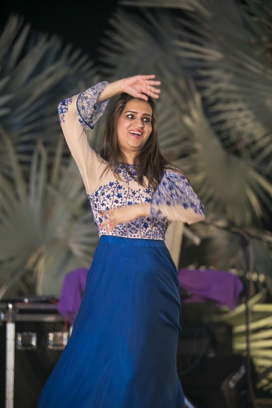 In the later part of the evening, Varsha Singh who has been seen on the show The Voice took over with her band. She had everyone grooving to her tunes as the audience couldn't stop requesting dance songs and dancing away to our special live performers. Aashka Goradia and Brent Goble,Aashka Goradia,Brent Goble,Aashka Goradia and Brent Goble sangeet ceremony,Aashka Goradia and Brent Goble sangeet ceremony pics,Aashka Goradia and Brent Goble sangeet ceremony images,Aashka Goradia and Brent Goble sangeet ce