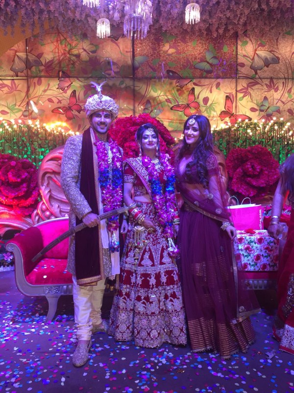 Actor Himani Sharma with Abhishek Bajaj and Akanksha Jindal. Abhishek Bajaj and Akanksha Jindal,Abhishek Bajaj,Akanksha Jindal,Abhishek Bajaj's wedding pictures,Abhishek Bajaj wedding pics,Abhishek Bajaj wedding images,Abhishek Bajaj wedding stills,Abhishek Bajaj wedding pictures,Abhishek Bajaj wedding photos
