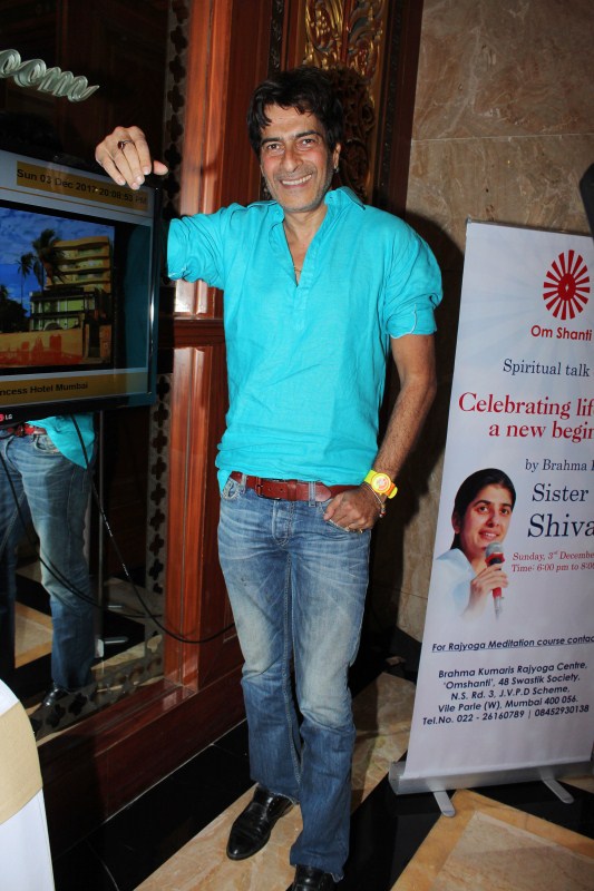 Sharad Kapoor at Brahmakumari Sister Shivani's spiritual talk at Hotel Sea Princess. Gracy Singh,Sushmita Sen,Bhagyashree,Kitu Gidwani,Ramesh Goyal,Sharad Kapoor,Amita Nangia,Neelima Azeem,Kavita Seth,Director Prem Soni,Writer Avi,Pinky Roshan,lyricist Sameer,Narayan Agarwal,Mitul Pradeep