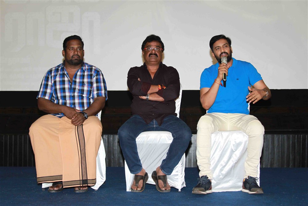 Robo Shankar, VTV Ganesh, Santhanam spotted spotted at Sakka Podu Podu Raja press meet. Sakka Podu Podu Raja press meet,Sakka Podu Podu Raja,Santhanam,VTV Ganesh,Robo Shankar,Sakka Podu Podu Raja press meet pics,Sakka Podu Podu Raja press meet images,Sakka Podu Podu Raja press meet stills,Sakka Podu Podu Raja press meet pictures,Sakka Podu P