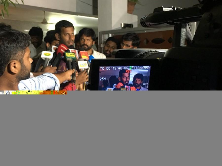 Later after meeting the Election Commission, Vishal told the media: "My nomination has been accepted. I thank the Election Commission. The Returning Officer has done what has to be done." RK Nagar bypoll,Vishal,vishal krishna,actor vishal nomination cancelled,Vishal nomination,Vishal nomination rejected,Radhakrishnan Nagar assembly,Jayalalithaa