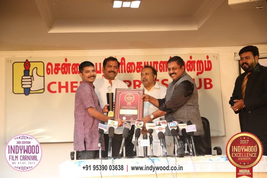 M Suganth receives Indywood Media Excellence Awards - Chennai 2017. Indywood Media Excellence Awards,Indywood Media Excellence Awards 2017,Indywood awards,Indywood awards 2017