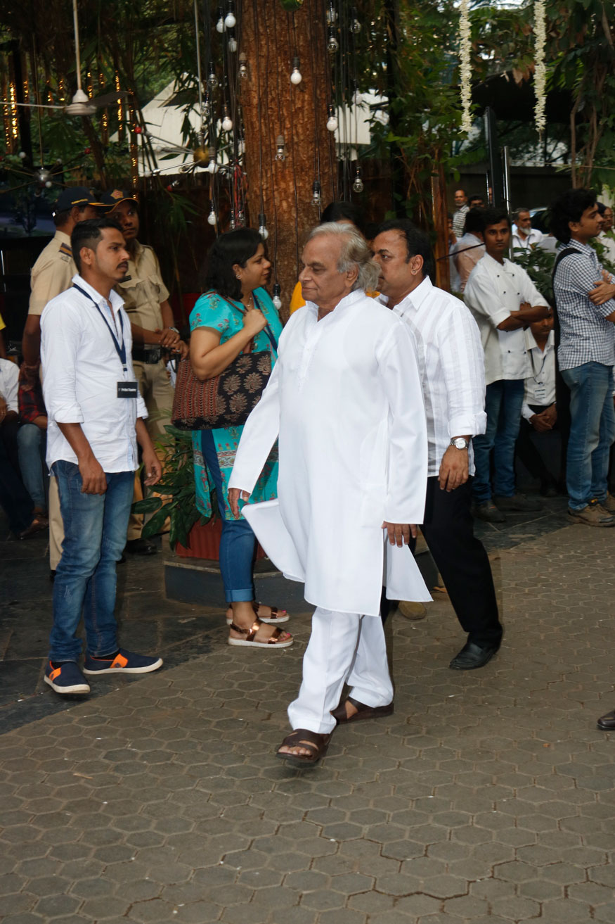 Music director Anandji Virji Shah spotted at Shashi Kapoor's Prayer meet at Prithvi Theatre in Mumbai on December 7, 2017. Randhir Kapoor,Chunky Pandey,Karisma,Nandita Das,Rakesh Roshan,Shashi Kapoor prayer meet,celebs at Shashi Kapoor prayer meet,Shashi Kapoor prayer meet pics,Shashi Kapoor prayer meet images,Shashi Kapoor prayer meet stills,Shashi Kapoor prayer meet picture