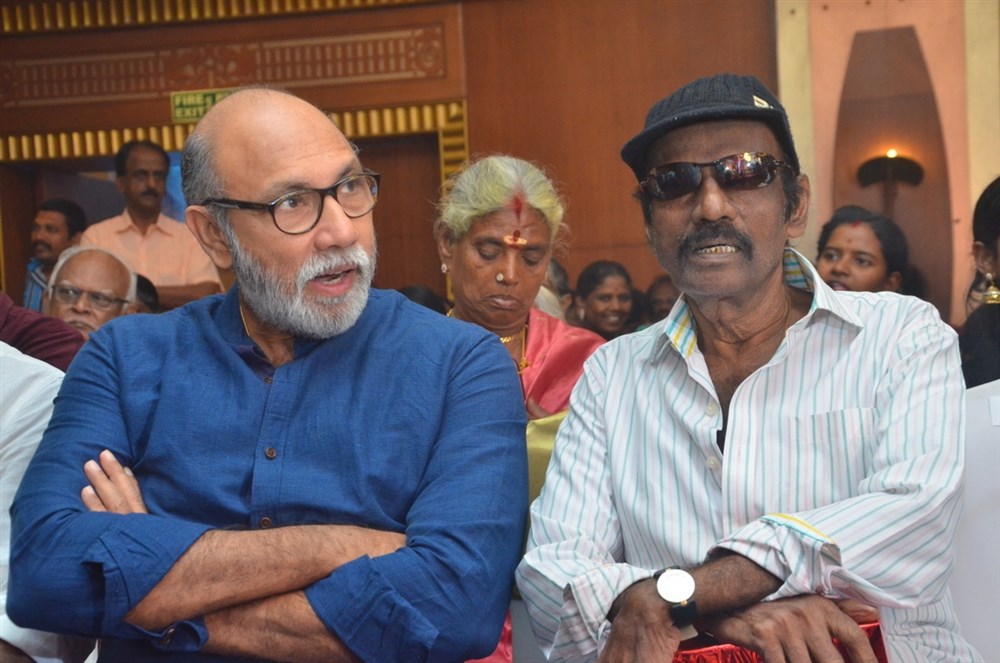 Sathyaraj, Goundamani at Producer M Ramanathan daughter wedding reception. Sathyaraj,Goundamani,P Vasu,K Rajan,TG Thyagarajan,Kalaipuli S Thanu,R. Sundarrajan,Keyaar,M Ramanathan daughter wedding reception