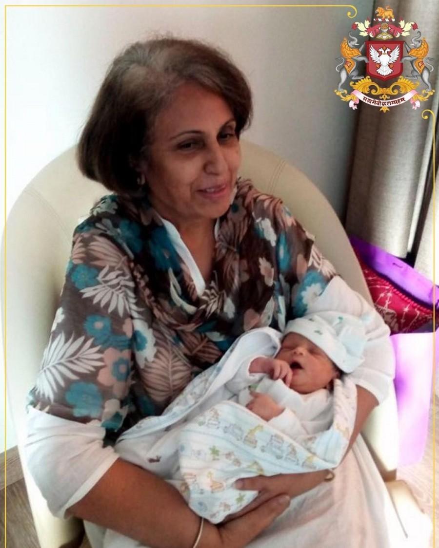 Mysore King Yaduveer shared picture by tweeting: Very Happy to share this picture of Rajmata Pramoda Devi along with her grandson, The Yuvaraja. Mysuru royal Yaduveer Wadiyar,Yaduveer Wadiyar,Trishika Kumari,Royal baby pic