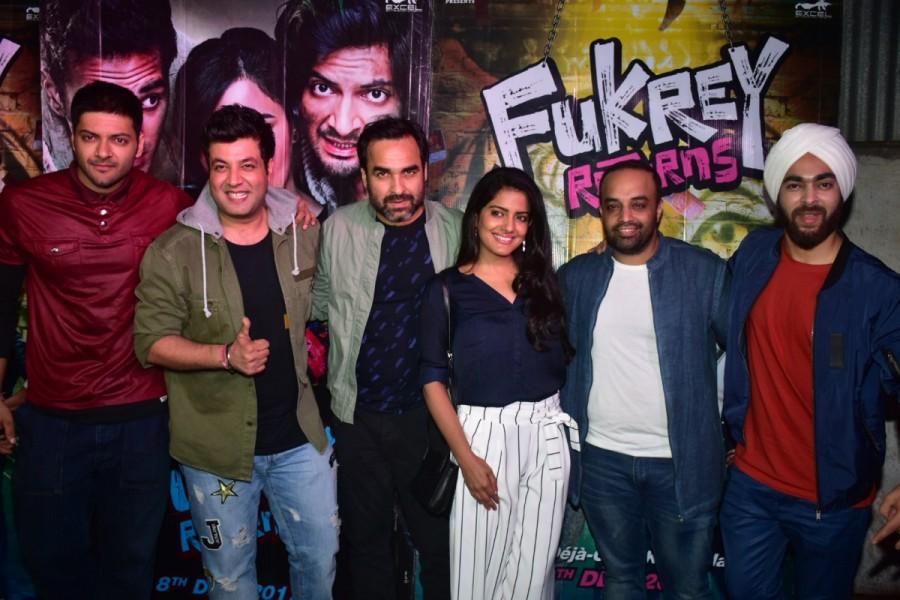Fukrey Returns has released to an exceptional response from the audience and the Fukrey gang came out last evening to celebrate the success with their near and dear ones. Fukra squad had a fun night at a restaurant in Mumbai, Arth, to raise a toast the overwhelming response the film has been garnering across quarters. Varun Sharma,Manjyot Singh,Ali Fazal,Pankaj Tripathi,Ritesh Sidhwani,Fukrey Returns success meet,Fukrey Returns,Fukrey Returns success meet pics,Fukrey Returns success meet images,Fukrey Returns success meet stills,Fukrey Returns success meet pictures,Fuk