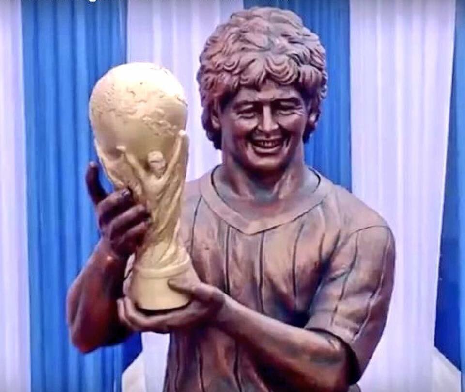 Diego Maradona gets his own weird Statue in India. Diego Maradona,Diego Maradona statue,Diego Maradona bronze statue,Diego Maradona statue in India