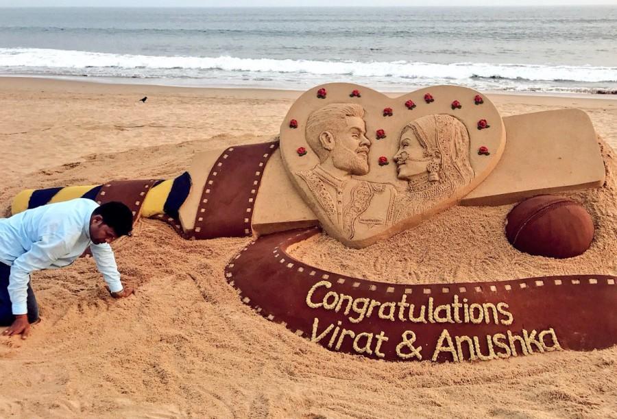 On Tuesday tweeted Sudarsan Pattnaik tweeted: My SandArt with message Congratulations @imVkohli & @AnushkaSharma at Puri beach in Odisha. #Virushkakishadi Anushka Sharma-Virat Kohli marriage,Anushka Sharma-Virat Kohli wedding,Sand artist Sudarsan Pattnaik,Sudarsan Pattnaik,Anushka Sharma-Virat Kohli sand art