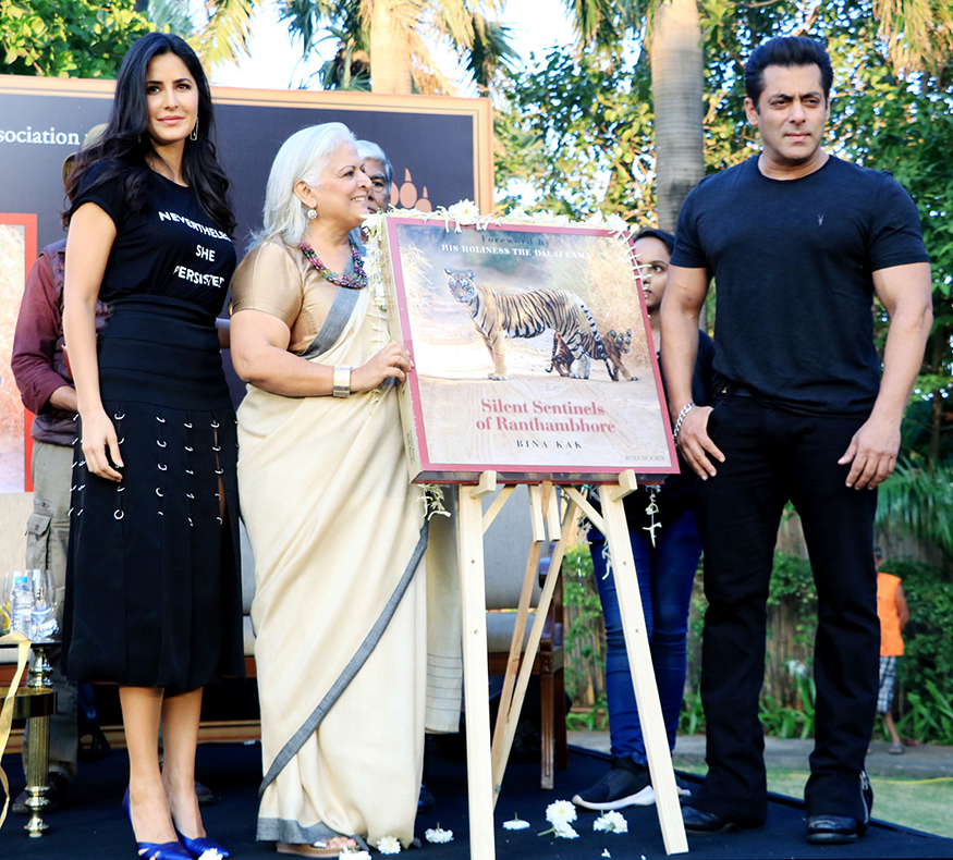 Katrina Kaif, Salim Khan, Helen, Salman Khan, Baba Siddique, Priya Dutt and many more also attended the book launch. Salman Khan,Katrina Kaif,Tiger Zinda Hai,Bika Kak,Bika Kak book,Bika Kak book launch,Salman Khan and Katrina Kaif