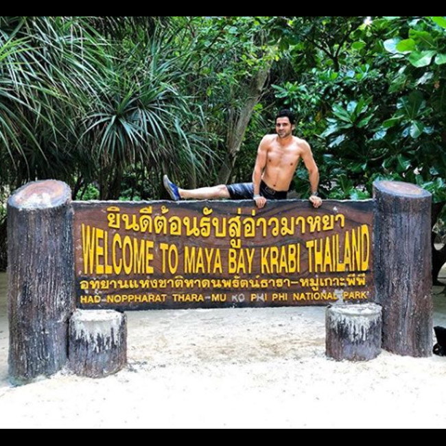 Vivek Dahiya posing at Krabi island in Thailand. Divyanka Tripathi,actress Divyanka Tripathi,Divyanka Tripathi birthday,Divyanka Tripathi birthday celebration,Divyanka Tripathi birthday party,Vivek Dahiya,Divyanka Tripathi and Vivek Dahiya