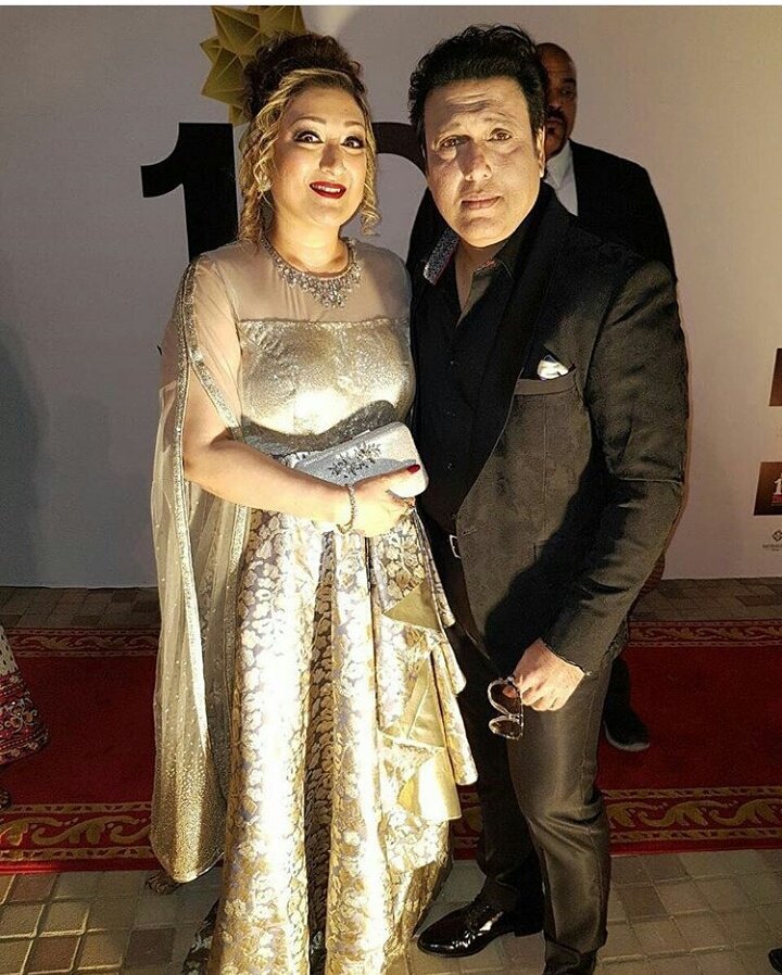 Govinda with his wife Sunita Ahuja at Masala awards 2017. Govinda,Sridevi Kapoor,Masala awards 2017,Masala awards,celebs at Masala awards 2017