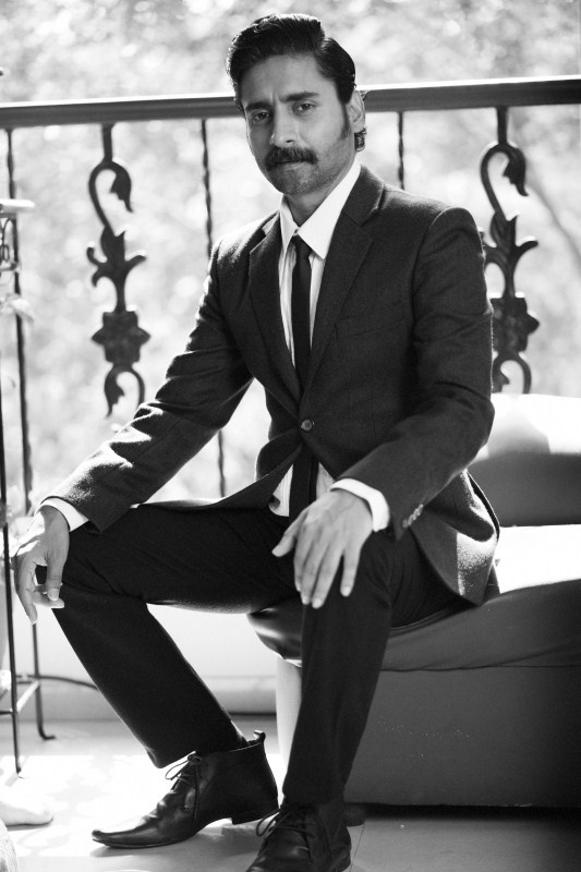 Now he is all set with his directorial debut feature film with RSVP which will be hitting theatres by next year staring Tannishtha Chatterjee and Anshuman Jha."The film is about a son who exacts revenge from his father. It’s an absurd comedy of lust, love, revenge, treachery and power." The film will be shot entirely in Sri Lanka in March and April next year. Prague,Jab Harry Met Sejal,Shah Rukh Khan,Chandan Roy Sanyal,actor Chandan Roy Sanyal