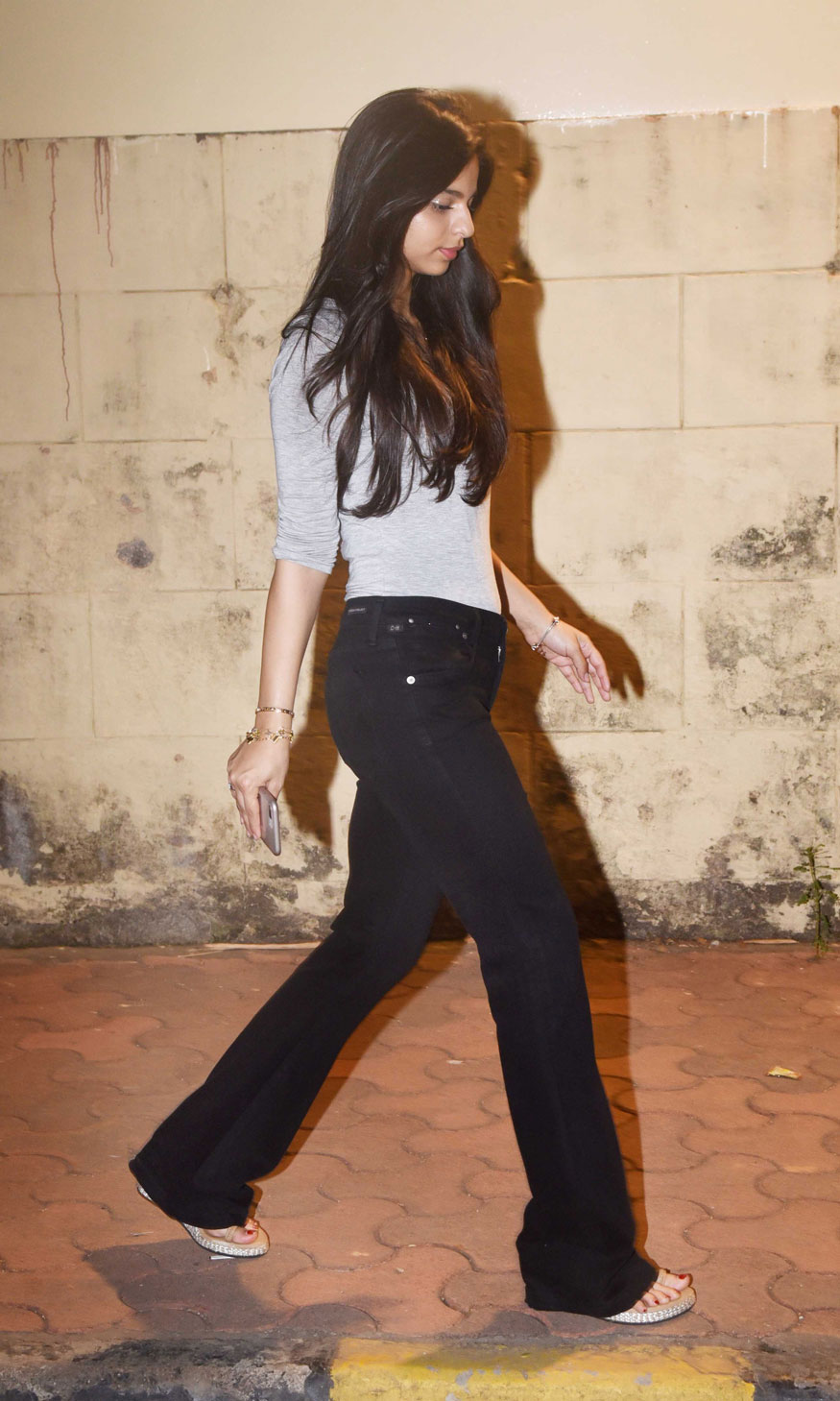 Shah Rukh Khan's daughter Suhana Khan attends the annual function of Dhirubhai Ambani International School in Mumbai. Shah Rukh Khan,SRK,AbRam,Abram Khan