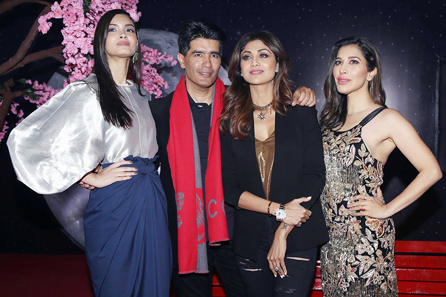 Celebs like Shilpa Shetty, Diana Penty, Sophie Choudry, Manish Malhotra at Hong Kong Club launch Party in New Delhi. Shilpa Shetty,Diana Penty,Sophie Choudry,Manish Malhotra,Hong Kong Club launch Party,Hong Kong Club launch,Hong Kong Club Party