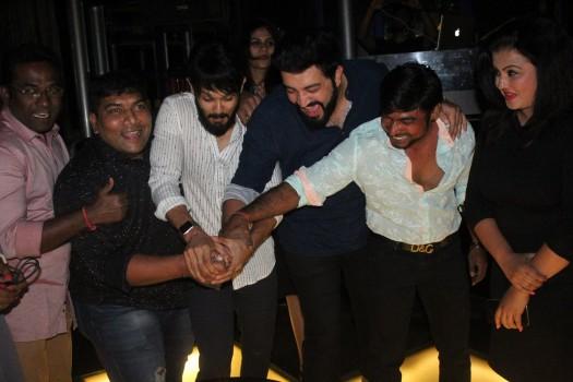 Brahma dot Com success party event held in Chennai. Celebs like Nakul, Siddharth Vipin, Ashna Zaveri, Neetu Chandra and others graced the event.