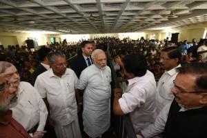 PM Narendra Modi,Narendra Modi,Modi visits cyclone-hit TN,Modi visits cyclone-hit,Lakshadweep