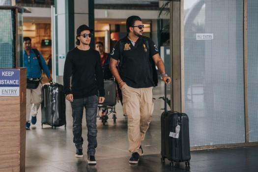 Aayush Sharma who traveled to Gujarat for the recce of his upcoming film 'Loveratri' was spotted with director Abhiraj Minawala. This recce gave Aayush an opportunity to interact with Niren and understand everything important for the film from Niren Bhatt. As the film is set in Gujarat and Aayush plays a Gujarati boy, it was important for him to understand milieu of Gujarat. He also visited real locations and meeting people. The film is directed by Abhiraj Minawala who will also be making his directorial debut with the film.