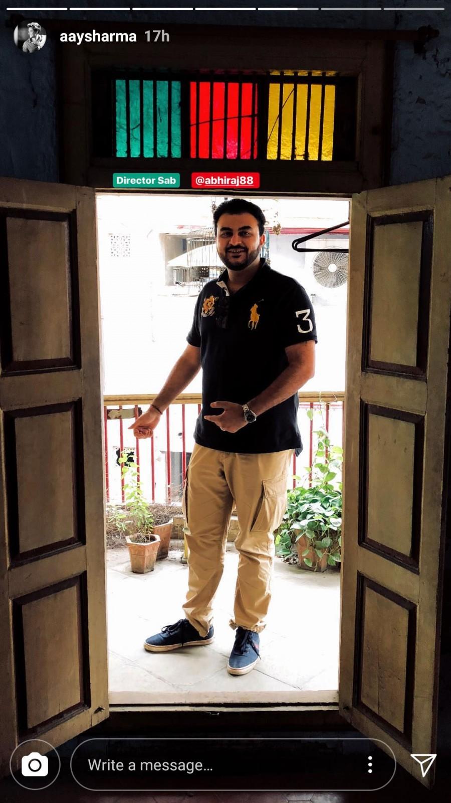 The debutante actor is currently in Gujarat for the recce of Salman Khan Films' upcoming flick 'Loveratri'. While on the recce, Aayush Sharma was captured in the frame touring the cities and absorbing the culture of Gujarat. The actor will be portraying the role of a Gujarati boy and is leaving no stone unturned to perfect his part. Kite flying is an integral part of the Gujarati culture, Aayush Sharma was therefore seen learning the art of preparing Maanja. Aayush Sharma,director Aayush Sharma,aayush sharma bollywood debut,Loveratri,Loveratri on the sets