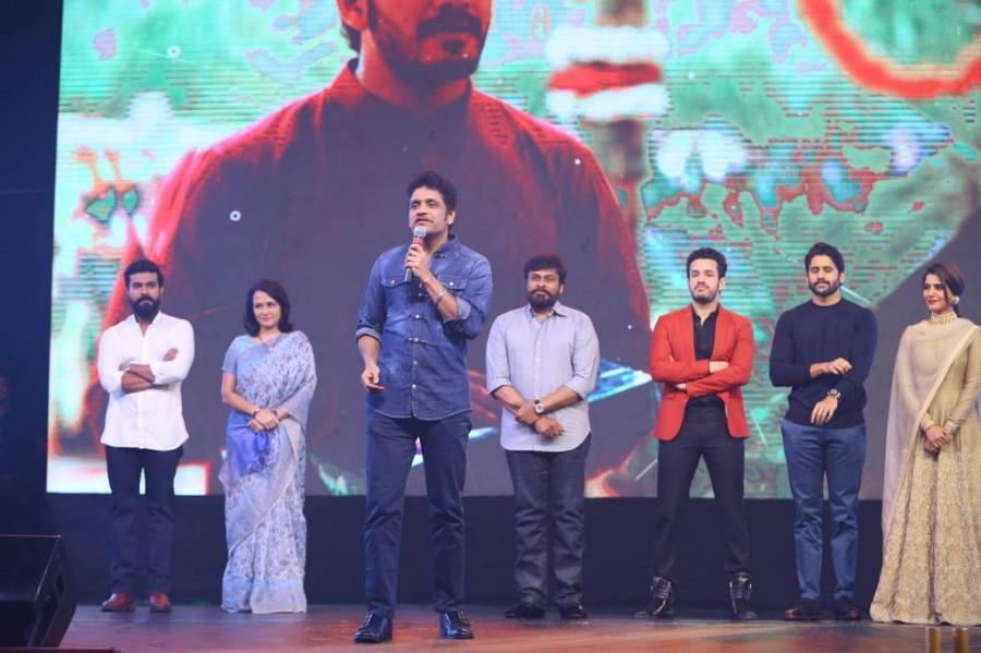 HELLO Movie Pre Release Event held at Hyderabad. Celebs like Chiranjeevi, Ram Charan, Naga Chaitanya, Samantha, Nagarjuna, Amala, Lissy, Vikram Kumar, Kalyani Priyadarshan at Hello movie Pre Release event. Chiranjeevi,Ram Charan,Naga Chaitanya,Samantha,Nagarjuna,Hello movie Pre Release event,Hello Pre Release event,Hello,Hello review,Hello movie review