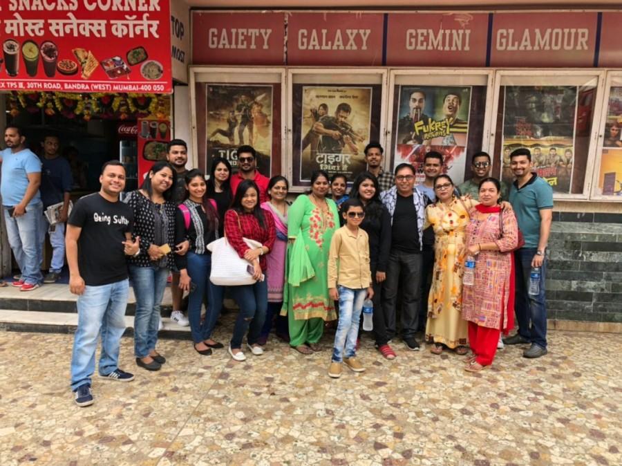 The theatre also witnessed kids in attendance who skipped school to be a part of the audience. Accompanied with their families setting foot in the theatre to grab the first show of Salman's latest entertainer, Tiger Zinda Hai has been garnering unprecedented footfalls. For theatres in parts of the country, Salman fans have been reveling on the streets to mark the return of Tiger on the big screen. Salman Khan,actor Salman Khan,Tiger Zinda Hai,Tiger Zinda Hai release,Tiger Zinda Hai movie release