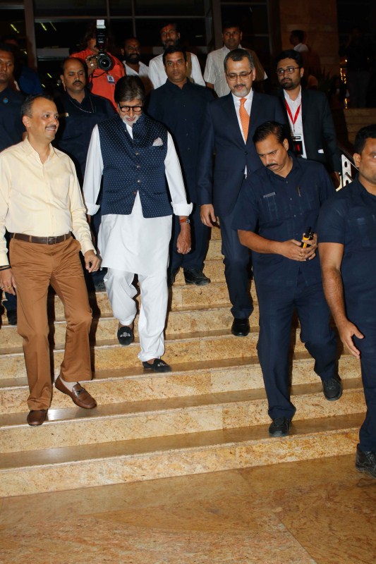 Amitabh Bachchan at teaser launch of 'Thackeray' at Grand Hyatt hotel in Mumbai on December 21, 2017. Amitabh Bachchan,Uddhav Thackeray,Rashmi Thackeray,Thackeray teaser,Thackeray teaser launch,Thackeray teaser launch pics,Thackeray teaser launch images,Thackeray teaser launch stills,Thackeray teaser launch pictures,Thackeray teaser launch photos