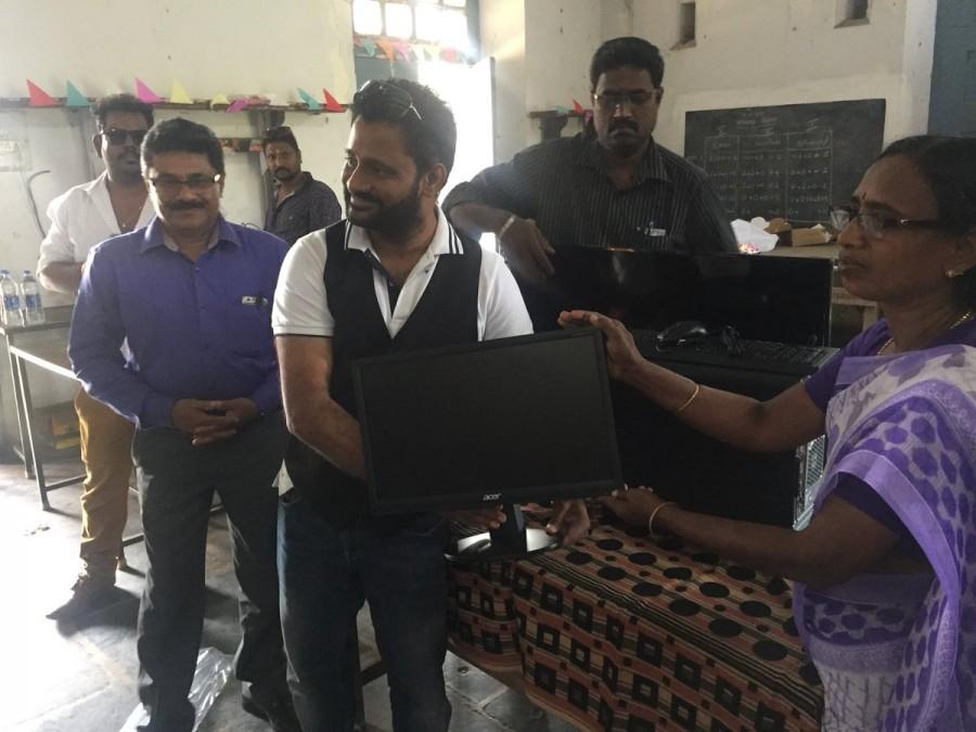 Pookutty, who along with Richard Pryke and Ian Tapp won the Academy Award for Best Sound Mixing for "Slumdog Millionaire" at the 81st Academy Awards in 2009, shared photographs from his time with the children at the school on Twitter. Resul Pookutty,Resul Pookutty celebrates Christmas,Christmas,Christmas celebration,Christmas celebrations