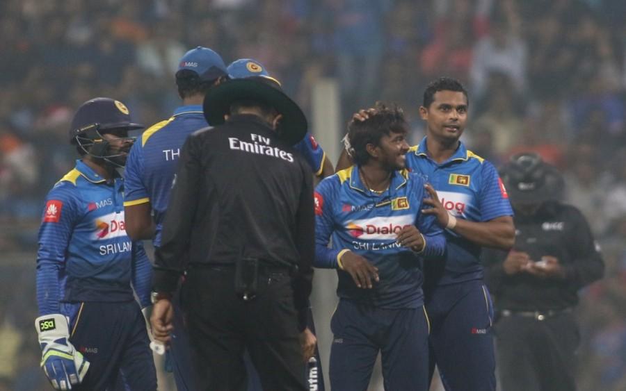Brief scores: Sri Lanka: 135/7 in 20 overs (Asela Gunaratne 36, Dasun Shanaka 29 not out; Jaydev Unadkat 2/15, Hardik Pandya 2/25) vs India: 139/5 in 19.2 overs (Manish Pandey 32, Shreyas Iyer 30). Ndia thrash Sri Lanka,ndia beats Sri Lanka,ndia thrash Sri Lanka in 3rd T20I