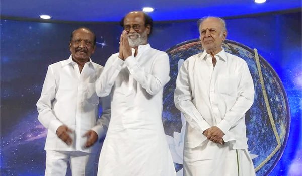 Tamil superstar Rajinikanth on Tuesday addressing his fans here said he will announce his political stance on December 31. Rajnikanth said he was not saying he would enter politics but would only announce his "political stance" on that day. Superstar Rajinikanth,Rajinikanth,Rajinikanth 6-Day fan meet,Rajinikanth fans meeting,rajinikanth fans press meet