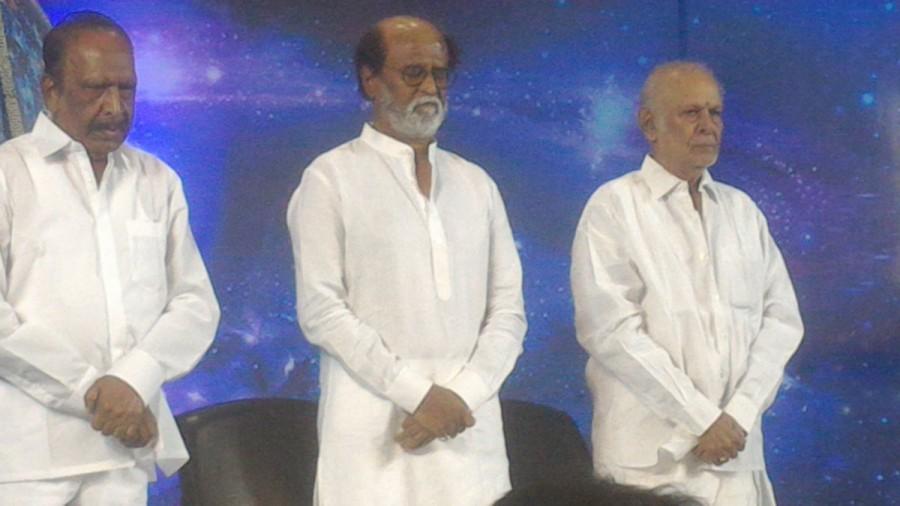 He said more than the people, the media was interested in knowing about his political plans. He also advised his fans not to focus on the negative information being circulated in the social media. "Focus on positive thoughts," he said. Superstar Rajinikanth,Rajinikanth,Rajinikanth 6-Day fan meet,Rajinikanth fans meeting,rajinikanth fans press meet