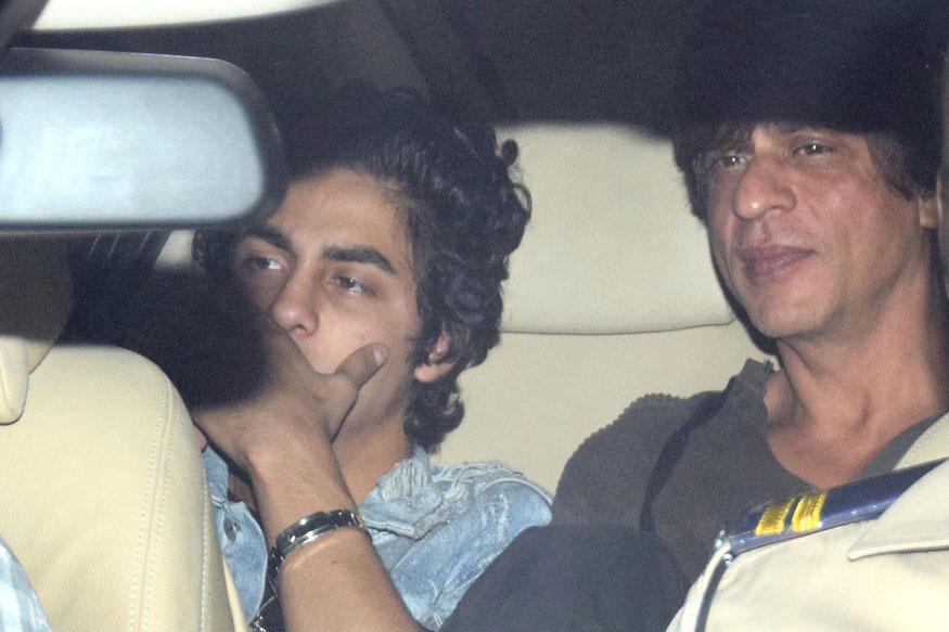 Aryan Khan and Shah Rukh Khan at Karan Johar's Christmas party held at his residence in Mumbai on December 24, 2017. Shah Rukh Khan,Abhishek Bachchan,Aishwarya Rai,Ranbir Kapoor,Alia Bhatt,Sonakshi Sinha,Karan Johar Christmas Party,Karan Johar Christmas Party pics,Karan Johar Christmas Party images,Karan Johar Christmas Party stills,Karan Johar Christmas Party pictures