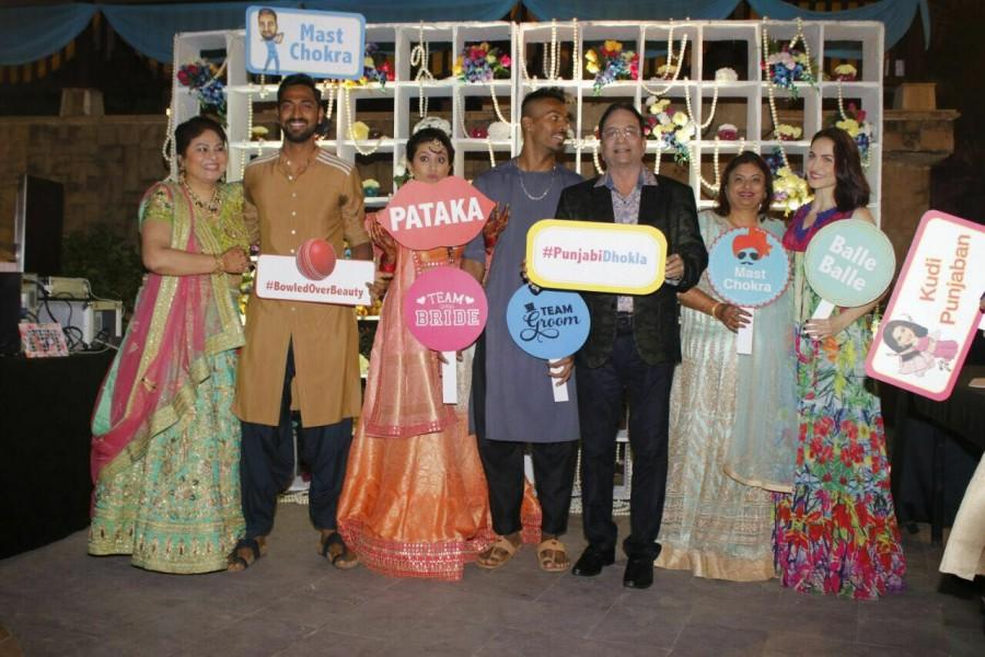 Hardik Pandya, Elli Avram at Krunal Pankhuri, Pankhuri Sharma's Mehndi ceremony. Hardik Pandya,Elli Avram,Krunal Pankhuri,Pankhuri Sharma,Hardik Pandya brother