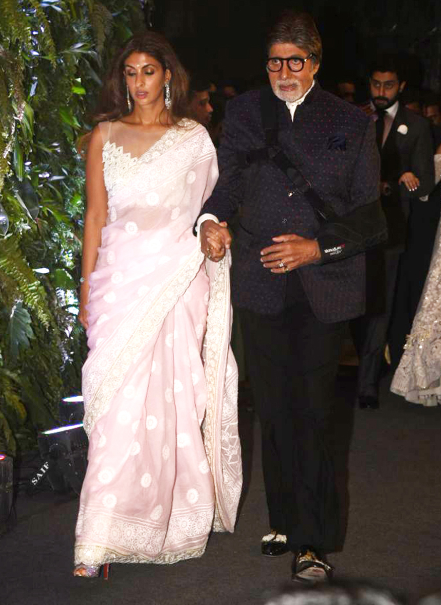 Shweta and Amitabh Bachchan attend the wedding reception of Virat Kohli and Anushka Sharma held at St. Regis Hotel in Mumbai on December 26, 2017. Amitabh Bachchan,Abhishek,Aishwarya Rai,Lara Dutta,Mahesh Bhupathi,Virat Kohli and Anushka Sharma reception