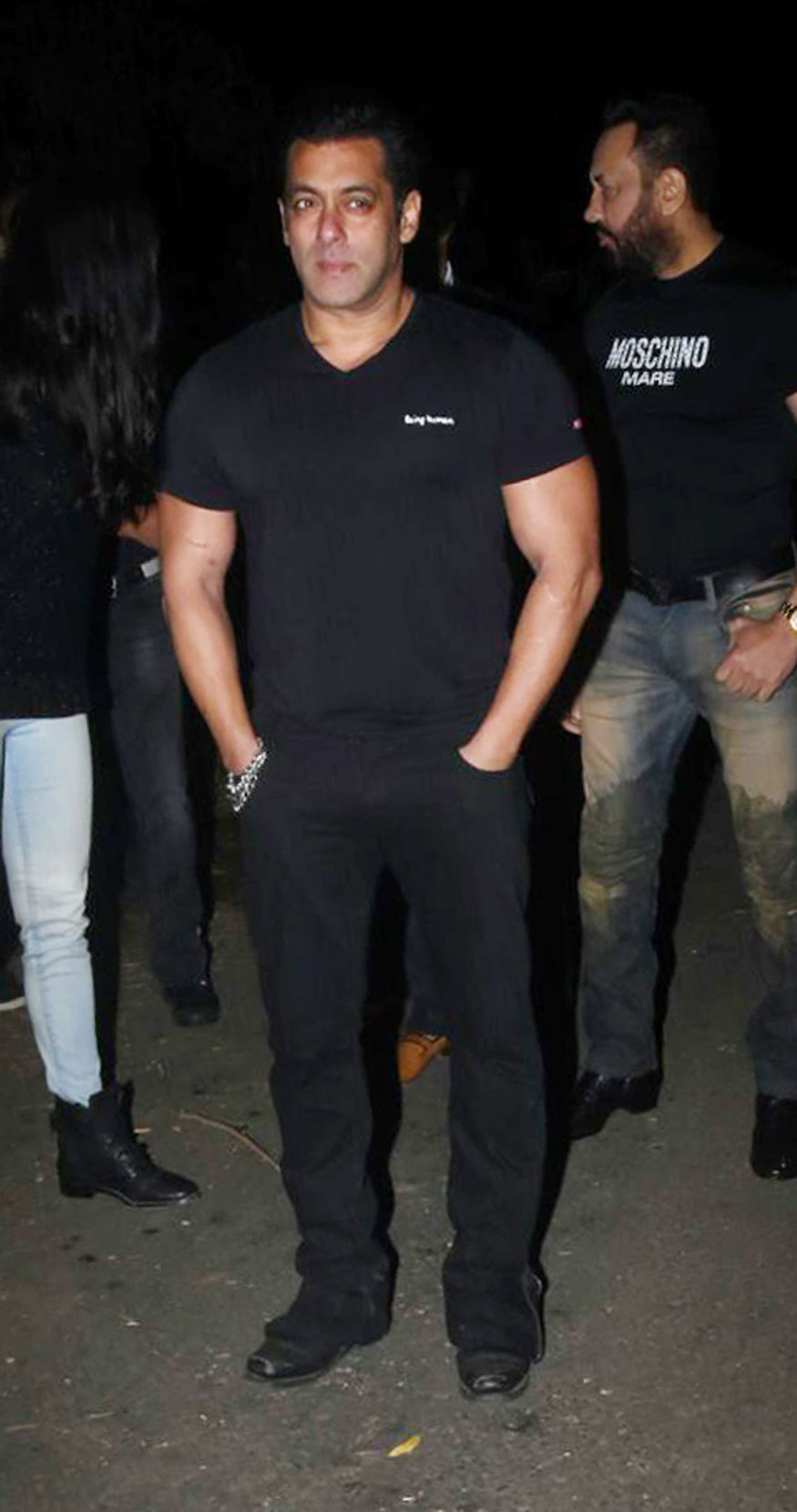 Actor Salman poses for photographers during birthday party in Panvel farmhouse. Salman Khan,Happy birthday Salman Khan,Salman Khan birthday celebration,Salman Khan birthday celebration pics,Katrina Kaif,Salman Khan birthday celebration images,Salman Khan birthday celebration stills,Salman Khan birthday celebration pictures,Salman Kha