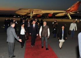 PM Modi’s visit to France, Germany and Canada: In Pictures,modi,Narendra Modi,Prime Minister Narendra Modi,Narendra Modi in france,Narendra Modi in germany,Narendra Modi in canada