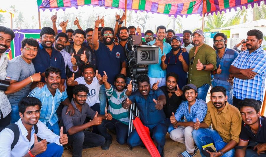 Irumbu Thirai shooting wrapped up today in Chennai. Vishal and Samantha Akkineni graced the event. Vishal,Samantha Akkineni,Vishal and Samantha Akkineni,Irumbu Thirai,Irumbu Thirai wraps up,Irumbu Thirai shooting wrapped up,Irumbu Thirai shooting