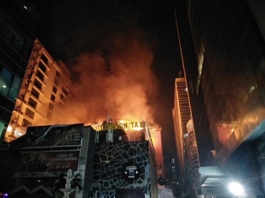 The blaze was reported around 12.30 a.m. from a bistro The Mojo, a rooftop restaurant in The Kamla Trade House, in Lower Parel area of south Mumbai. It quickly spread to another surrounding pub and a restaurant in the Kamla Mills Compound, said a Brihanmumbai Municipal Corporation (BMC) Disaster Control official. President Ram Nath Kovind, Prime Minister Narendra Modi and Maharashtra Chief Minister Devendra Fadnavis have expressed grief over the incident. The official said more than 12 fire tenders were rushed to fight the blaze which was finally brought under control around 6.30 a.m. Massive Fire,Massive Fire in Mumbai,Kamala Mills,Mumbai Kamala Mills fire,fire at Kamala Mills,Kamala Mills in Mumbai,Lower Parel area