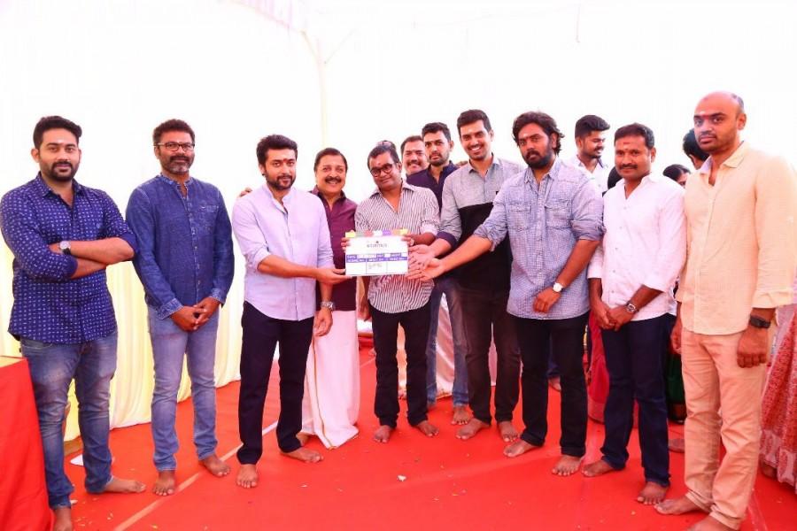 Pooja of Suriya and Sai Pallavi starrer Suriya 36, directed by Selvaraghavan, was held earlier today in Chennai. Suriya 36,Suriya,Selvaraghavan,Suriya 36 movie launch,Suriya 36 movie launch pics,Suriya 36 movie launch images,Suriya 36 movie launch stills,Suriya 36 movie launch pictures,Suriya 36 movie launch photos,Sai Pallavi,Suriya and Sai Pallavi