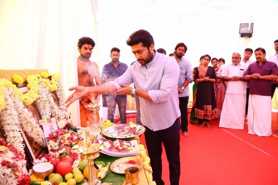 Cinematography handled by Sivakumar Vijayan and editing by G.K. Prasanna. Suriya 36,Suriya,Selvaraghavan,Suriya 36 movie launch,Suriya 36 movie launch pics,Suriya 36 movie launch images,Suriya 36 movie launch stills,Suriya 36 movie launch pictures,Suriya 36 movie launch photos,Sai Pallavi,Suriya and Sai Pallavi