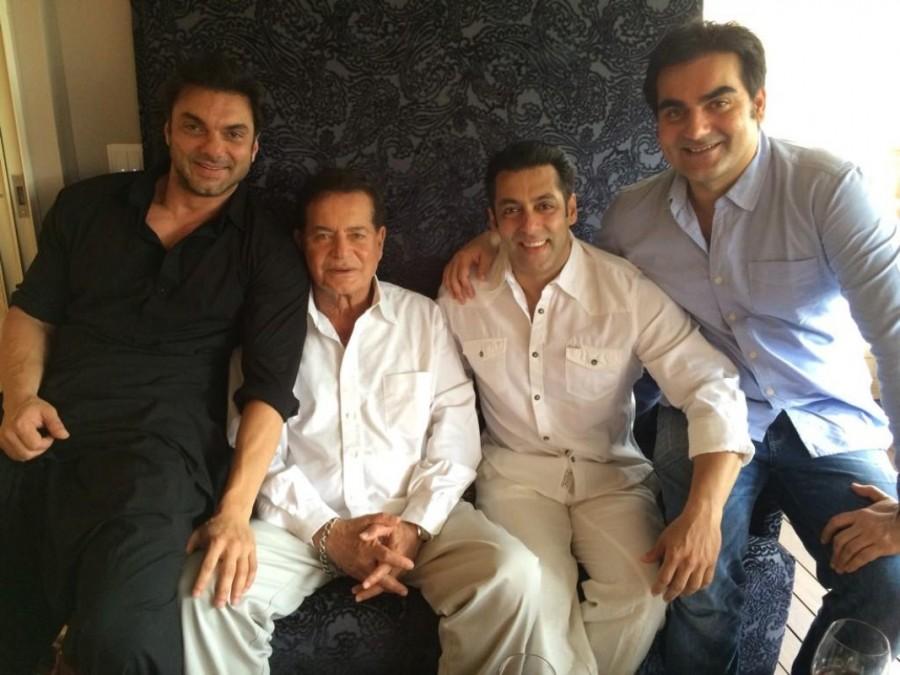 Tiger Zinda Hai has got Salman a lot of praise from all quarters but he got moved by his father's compliments, veteran screenwriter Salim Khan. It is said that however successful we become, we always need our parents by our side. This holds true for our Bollywood superstars as well. The actor may be one of the biggest blockbuster actors in the industry, but his father's appreciation still tugs at the right strings of Salman Khan's heart. When Salim watched TZH last week, he "got emotional like never before". Salim Khan,Salman Khan,Tiger Zinda Hai,salman khan tiger zinda hai,Tiger Zinda Hai box office