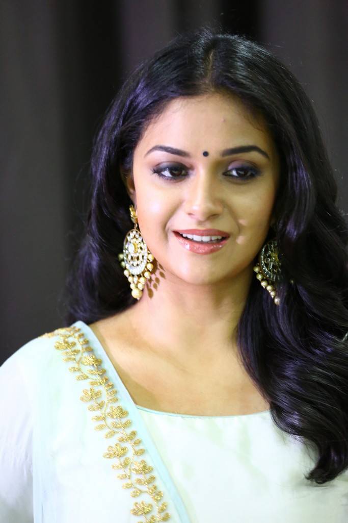 Keerthy Suresh,actress Keerthy Suresh,Keerthy Suresh in white dress,Suriya,Thaana Serndha Koottam,Thaana Serndha Koottam promotion,Thaana Serndha Koottam movie promotion