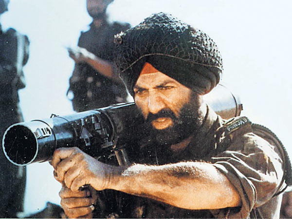 Sunny Deol: one Bollywood actor who'll eternally be synonymous with the Indian army. Sunny Deol has still reminisced fondly for his knockout act in J.P. Dutta's cult film, 'Border'. Manoj Bajpayee,Sidharth Malhotra,Akshay Kumar,John Abraham,Shah Rukh Khan,Ajay Devgn and Saif Ali Khan,Sunny Deol,Hrithik Roshan,Republic day