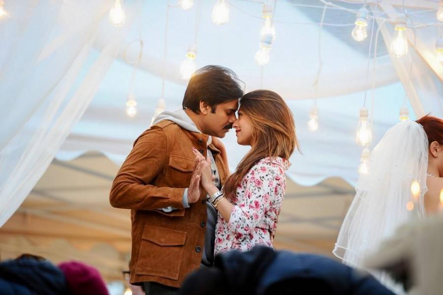 Bollywood actor Parag Tyagi is debuting in this film as a villain. Pawan Kalyan,Keerthy Suresh,Anu Emmanuel,Agnyaathavaasi,Agnyaathavaasi movie stills,Agnyaathavaasi movie pics,Agnyaathavaasi movie images,Agnyaathavaasi movie pictures,Agnyaathavaasi movie photos,Agnyaathavaasi stills,Agnyaathavaasi pictures,Agnyaathavaas