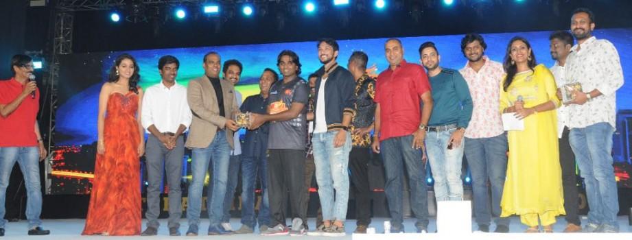 Tamil movie Oru Nalla Naal Paathu Solren audio launch event held in Malaysia.